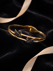 Celiora Swan Duet Bracelet Onyx Swan black crystal design