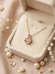 Swan Pearl Necklace