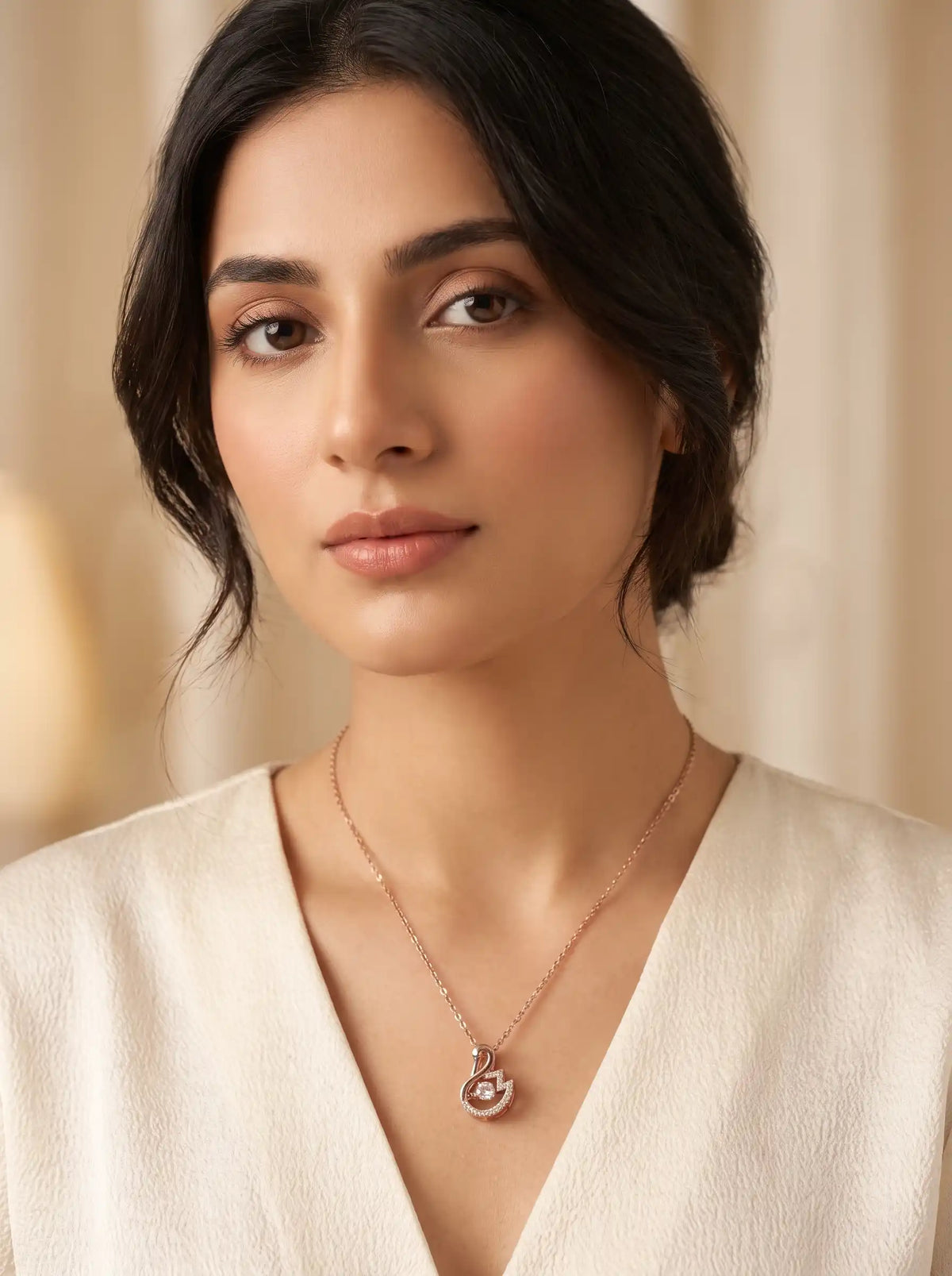 Swan Pearl Necklace